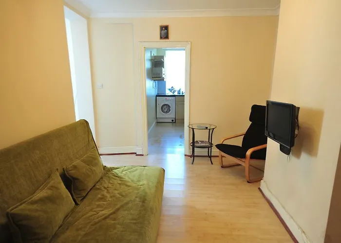 East End London Garden Flat